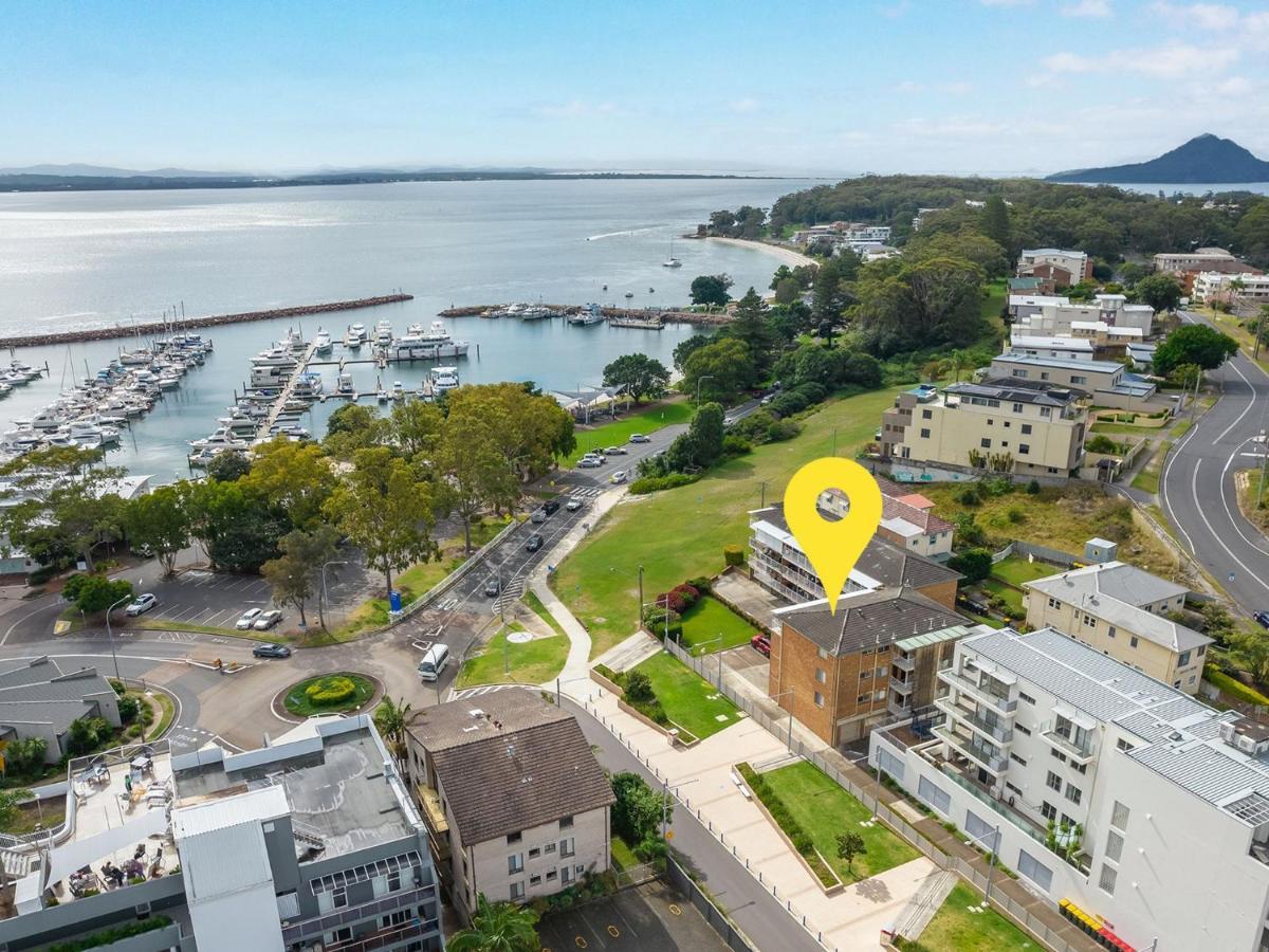 Teramby Court, 10,104 Magnus Street - Unit In Nelson Bay Cbd, With Water Views, Air Con And Wi-Fi Διαμέρισμα Εξωτερικό φωτογραφία